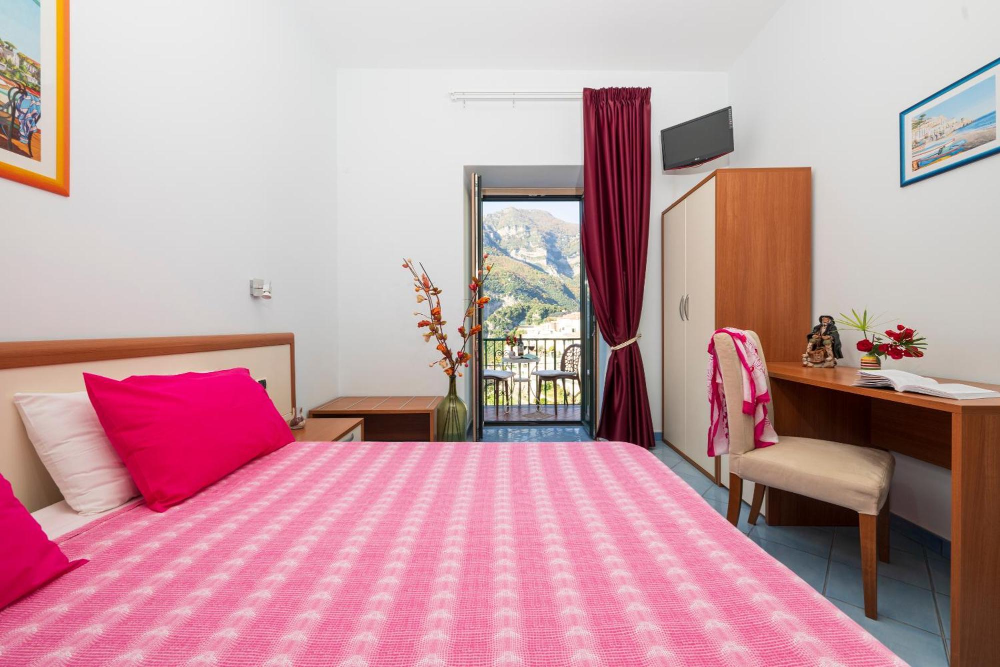 Dint'A Torre Bed And Breakfast Скала Екстериор снимка